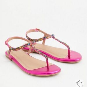 🌈Torrid x Betsey Johnson Magenta T-strap sandal, size 9.5WW, EUC
